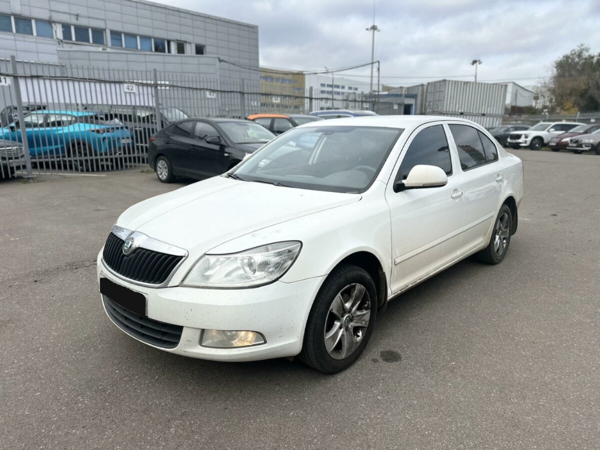 Skoda Octavia II (A5) Рестайлинг, 2012, 2012 с пробегом 223 779 км, цвет , цена - 484 965 руб., кузов - 