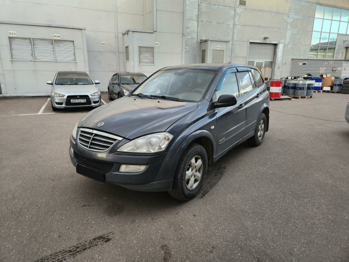 SsangYong Kyron 6-speed I Рестайлинг, 2014, 2014 с пробегом 230 945 км, цвет , цена - 468 000 руб., кузов - 