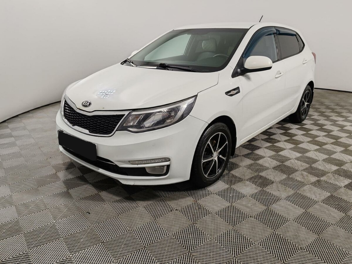 Kia Rio III Рестайлинг, 2015, 2015 с пробегом 202 886 км, цвет , цена - 473 850 руб., кузов - 