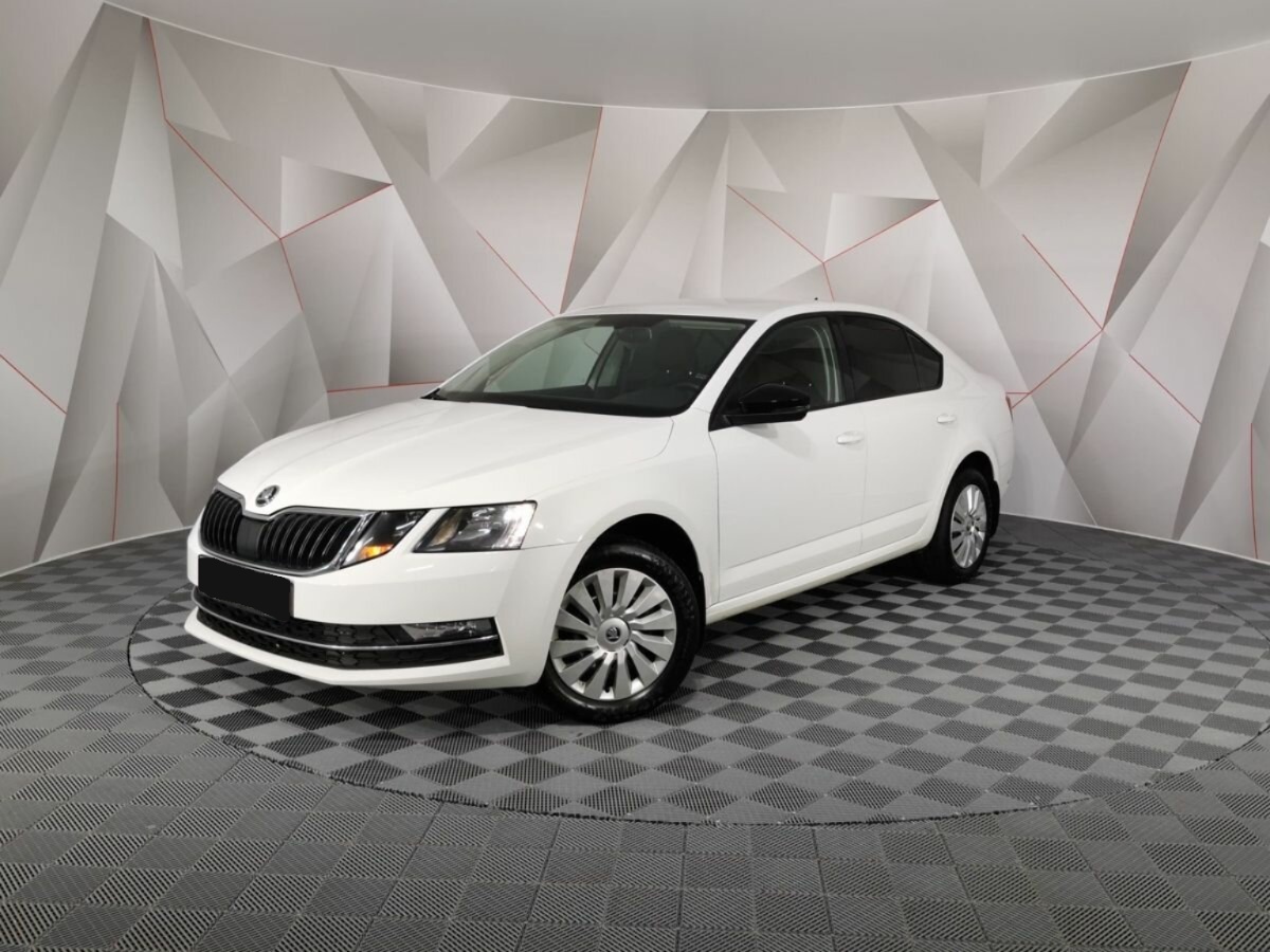Skoda Octavia III (A7) Рестайлинг, 2020, 2020 с пробегом 82 328 км, цвет , цена - 1 073 475 руб., кузов - 