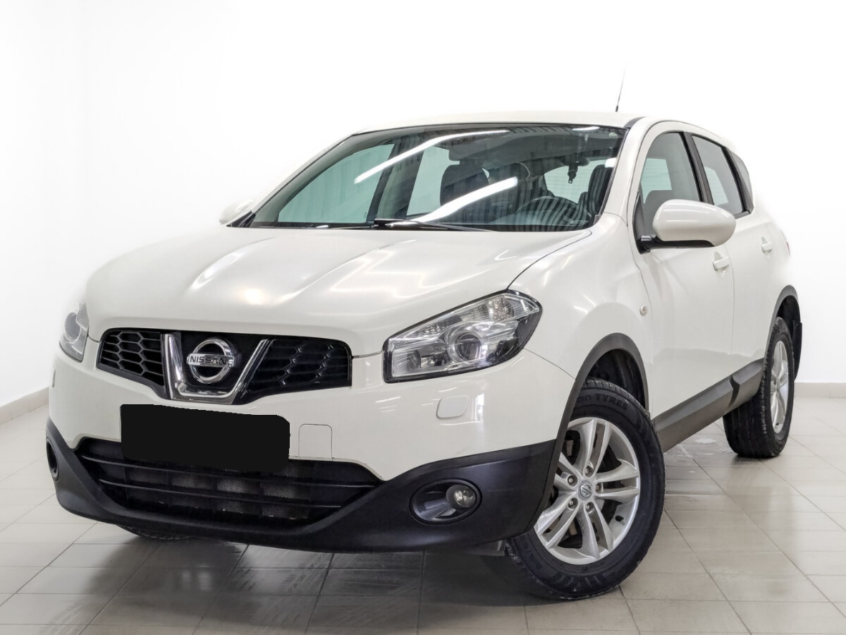 Nissan Qashqai I Рестайлинг, 2013, 2013 с пробегом 136 337 км, цвет , цена - 710 775 руб., кузов - 