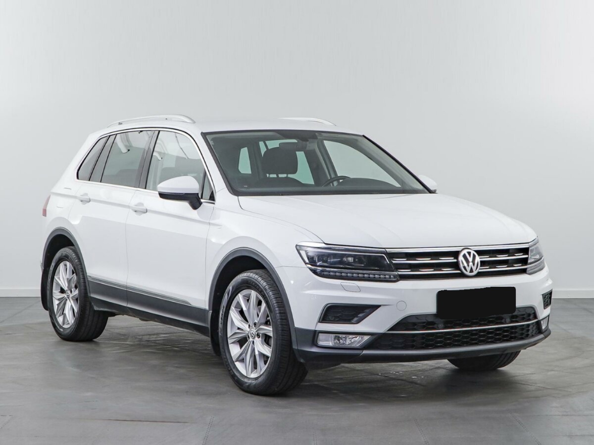 Volkswagen Tiguan II, 2017, 2017 с пробегом 72 012 км, цвет , цена - 1 391 390 руб., кузов - 